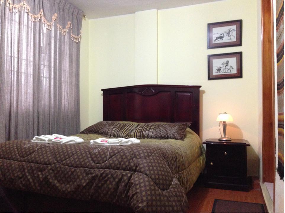 Hostal Jora Continental Cotacachi Rum bild