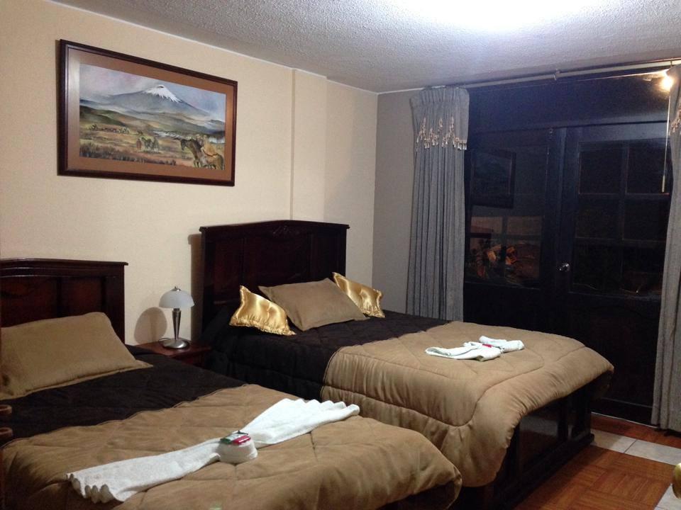 Hostal Jora Continental Cotacachi Rum bild