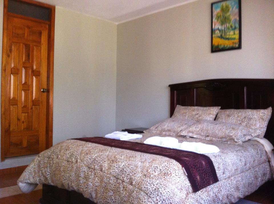 Hostal Jora Continental Cotacachi Exteriör bild